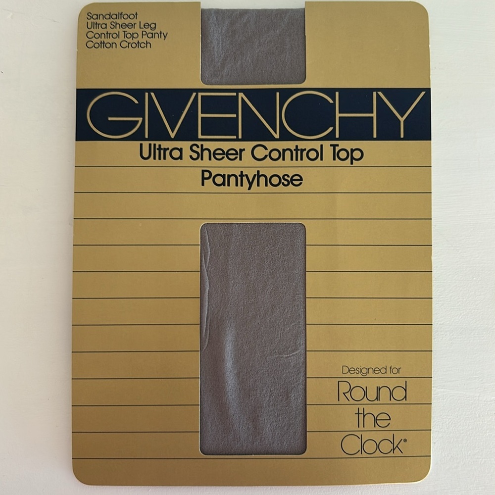 Givenchy • NWT Gray Ultra Sheer Control Top Sandalfoot Pantyhose Size 5'3-5'9